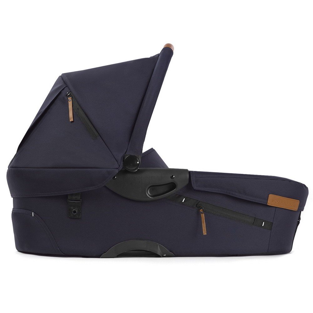 Mutsy Urban Nomad Carrycot - Deep Navy - Store