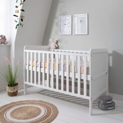 Tutti Bambini Rio Cot Bed, Changer and Mattress -