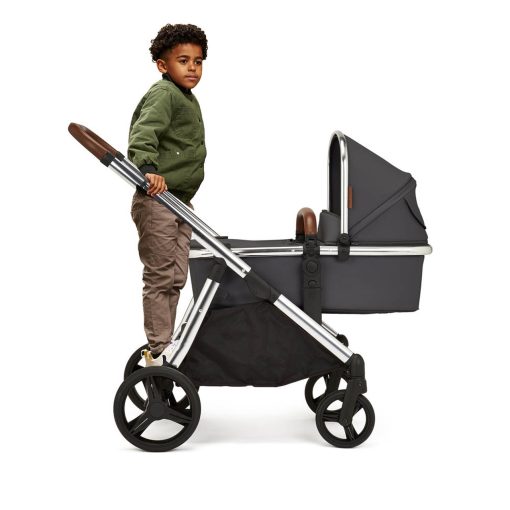 ickle-bubba-eclipse-travel-system-graphite-grey-tan-handle-4