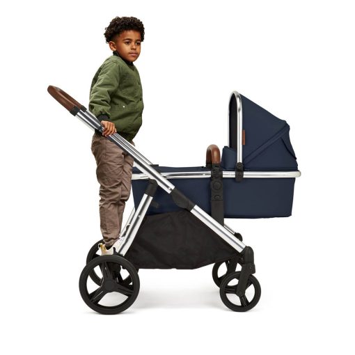 ickle-bubba-eclipse-travel-system-midnight-blue-tan-handle-4