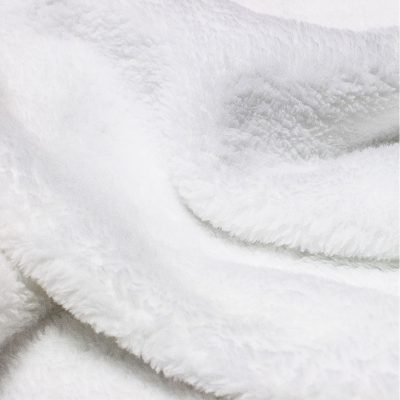 venicci-blanket-white-fabric-detail