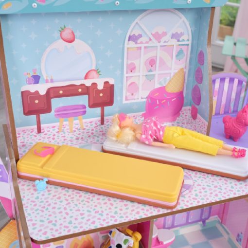 Kidkraft Candy Castle Dollhouse