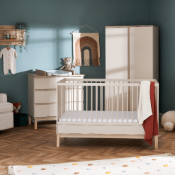 Obaby Astrid 4 Piece Nursery Room Set/Shelf- Satin/Oak